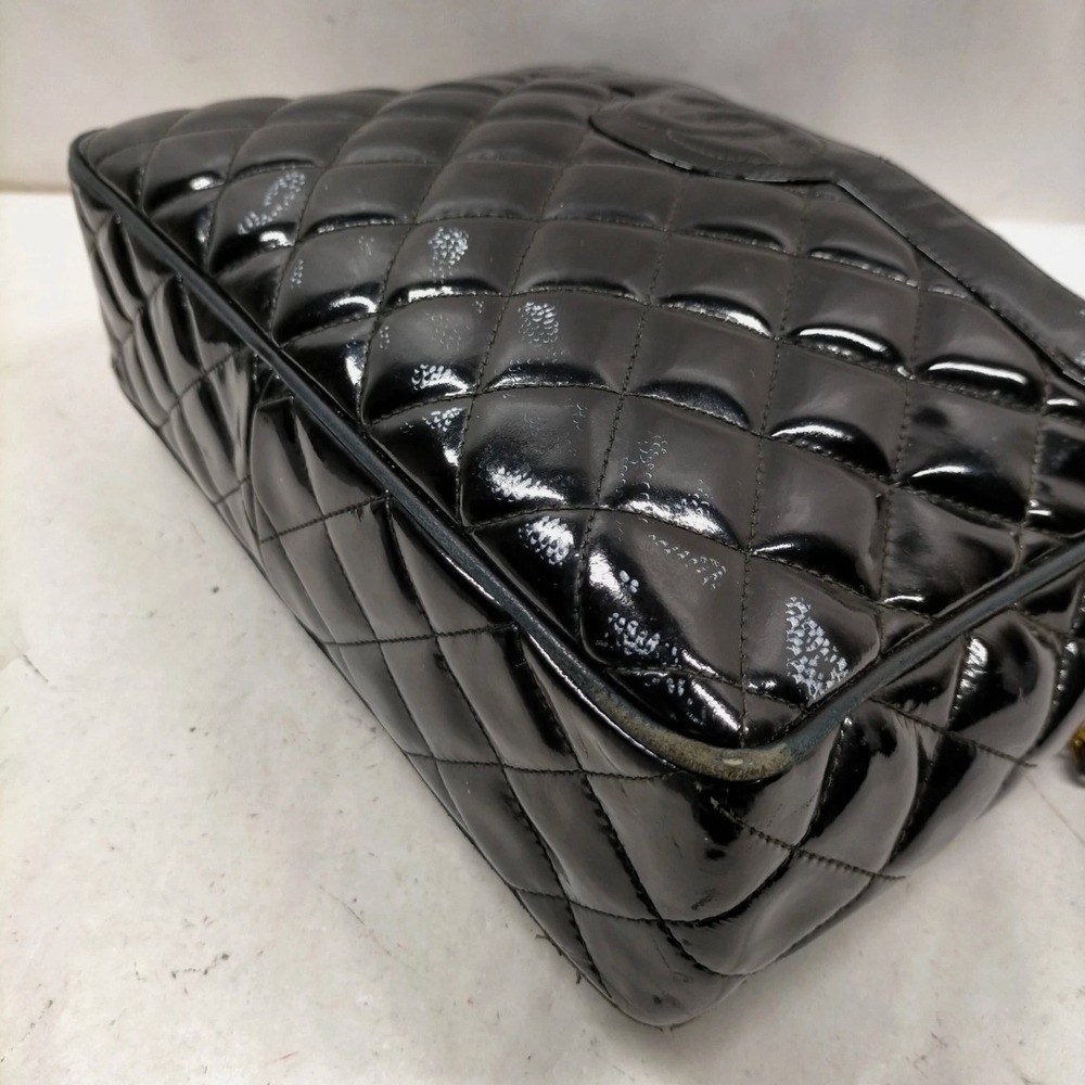 Chanel Quilted Patent Leather Camera Bag - Picture 4 of 8